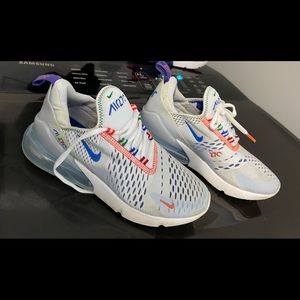 Nike AirMax 270